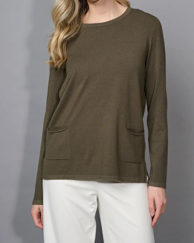 Crew Neck Top With Pockets